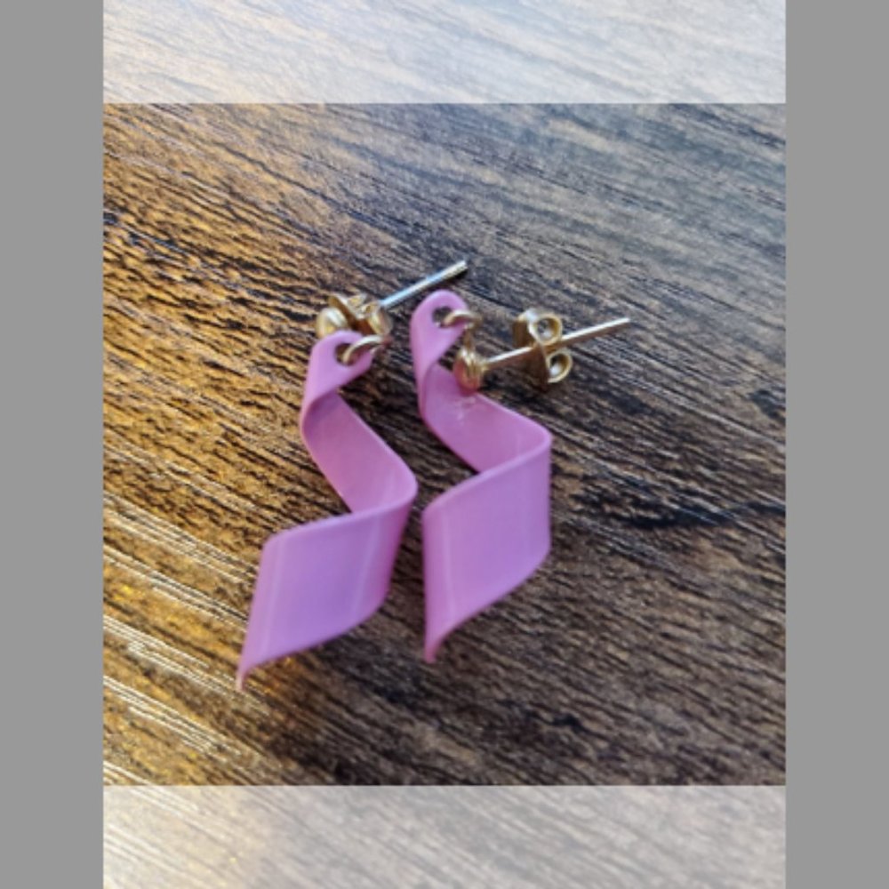 Pink Dangle Spiral Ribbon Earrings
